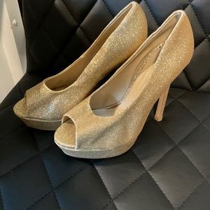 UNSENSORED GLITTER HEELS
